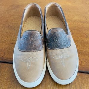 Durango slip on sneakers